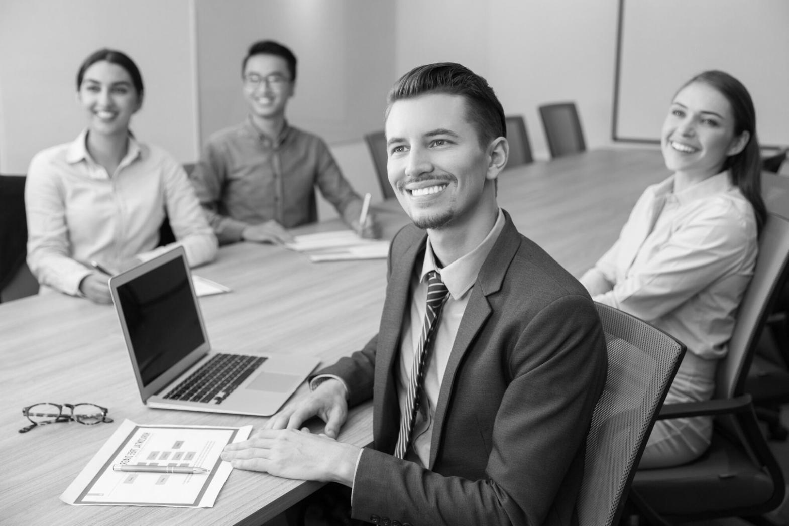 Session de formation pratique en édition audio